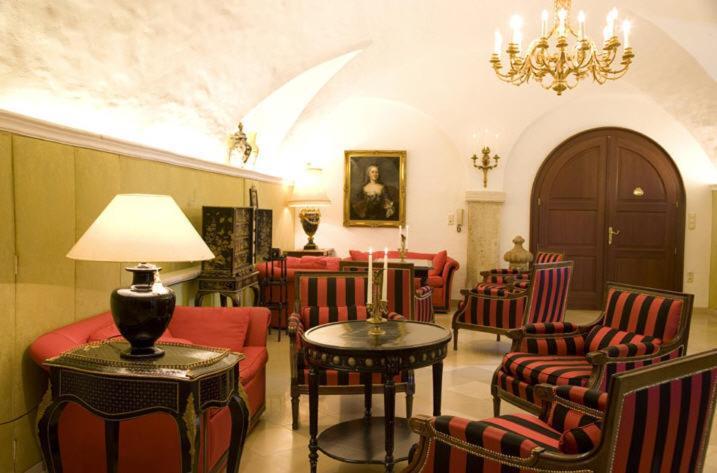 Schlosshotel Obermayerhofen Sebersdorf Εξωτερικό φωτογραφία