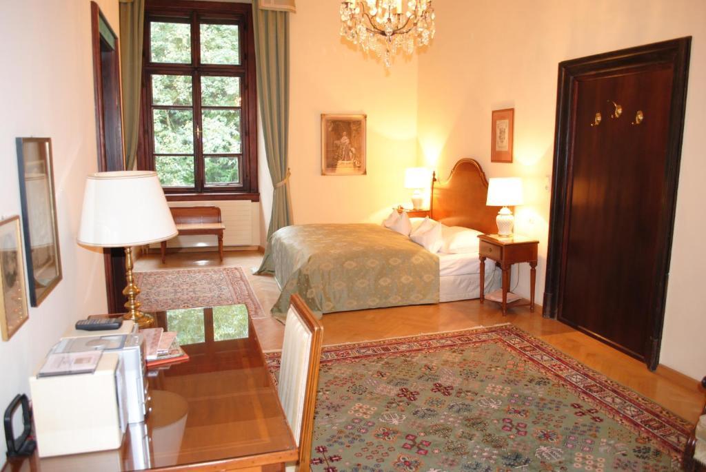 Schlosshotel Obermayerhofen Sebersdorf Δωμάτιο φωτογραφία