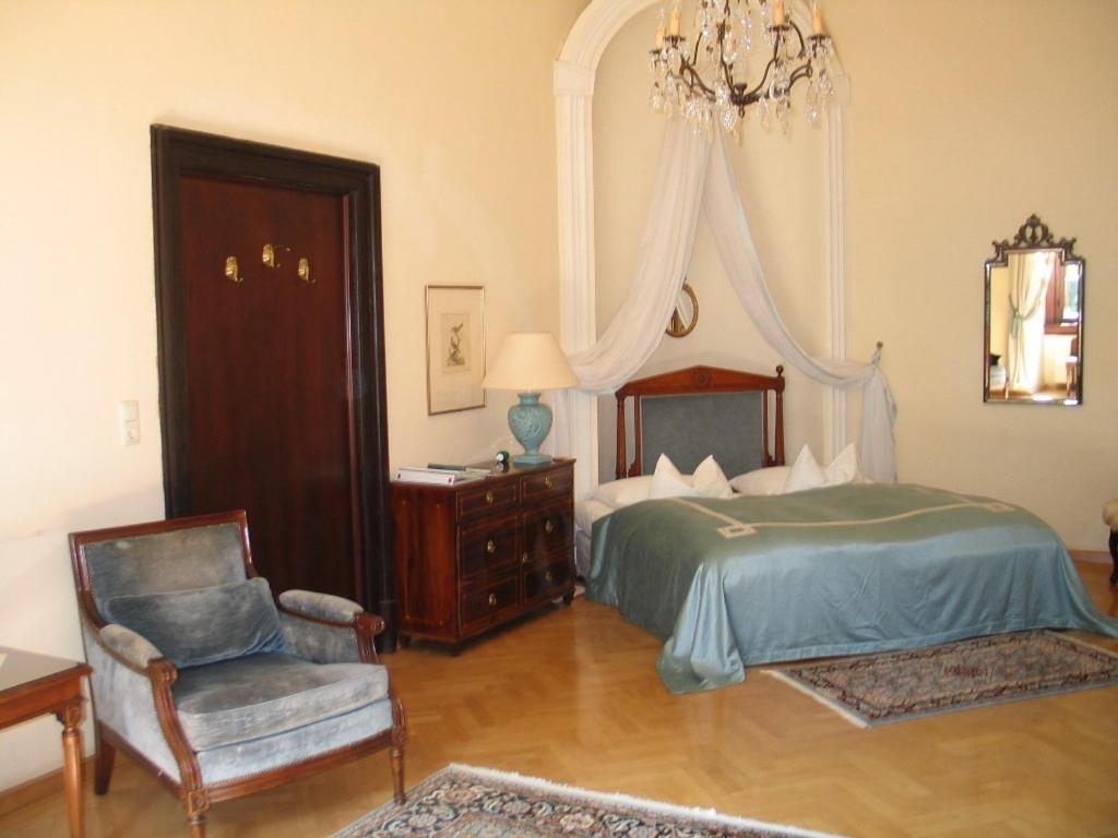 Schlosshotel Obermayerhofen Sebersdorf Δωμάτιο φωτογραφία