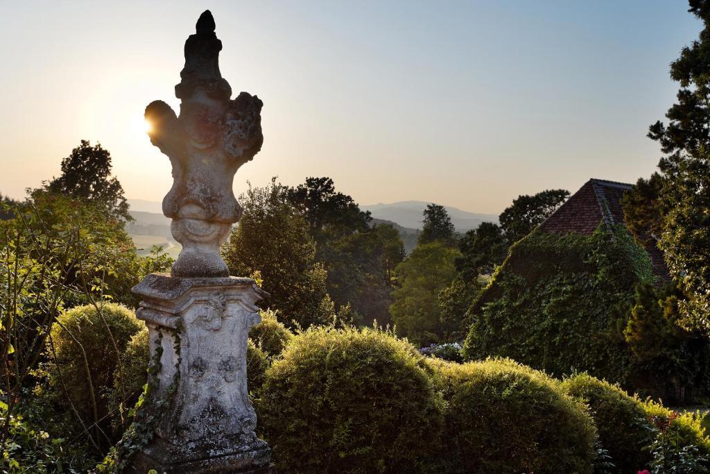 Schlosshotel Obermayerhofen Sebersdorf Εξωτερικό φωτογραφία