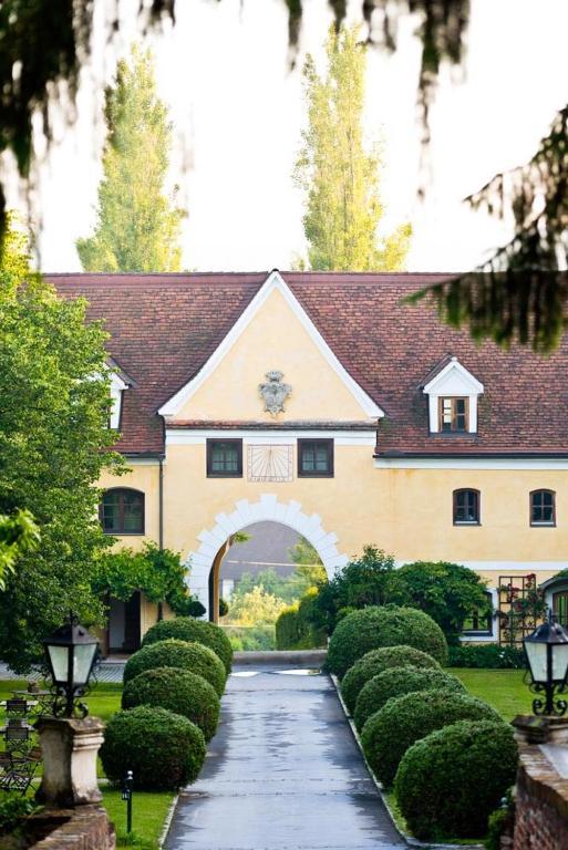 Schlosshotel Obermayerhofen Sebersdorf Εξωτερικό φωτογραφία